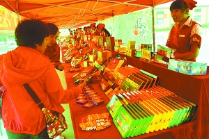 新郑红枣已走向世界。记者　白周峰　图