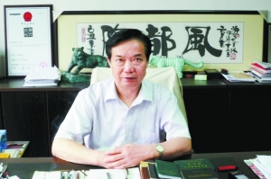 紫砂,紫砂壶,中国紫砂,半壶紫砂,紫砂壶知识,宜兴紫砂,紫砂论坛,紫砂壶,紫砂茶壶,紫砂茶具,茶具,宜兴紫砂壶,紫砂壶名家,紫砂壶收藏,紫砂壶选购,紫砂壶知识,紫砂花盆,紫砂雕塑