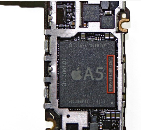 苹果iPhone 4S拆解:电池更强 用高通芯片组