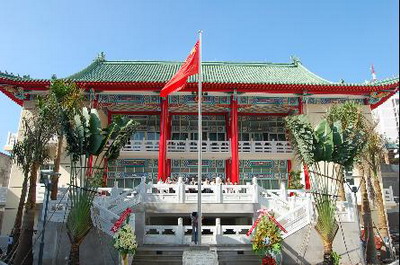 许总领事表示             2011年10月24日上午,驻胡志明市总领馆在