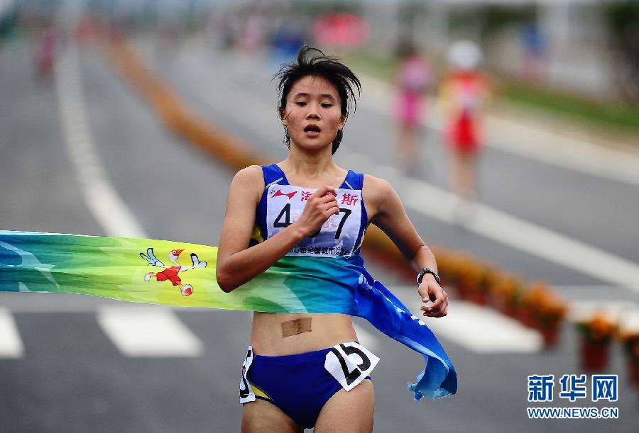 南京队获女子20公里竞走团体赛冠军(组图)