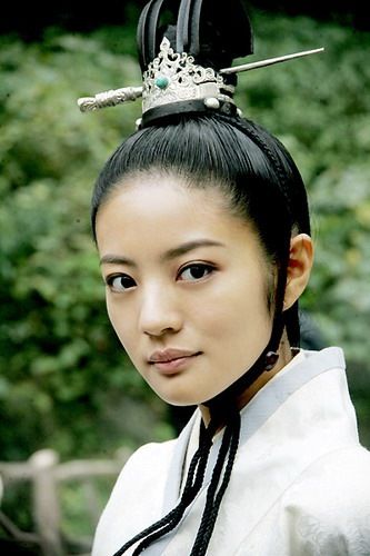 新《倚天屠龙记》突破印象 回首各版赵敏饰演者(组图)