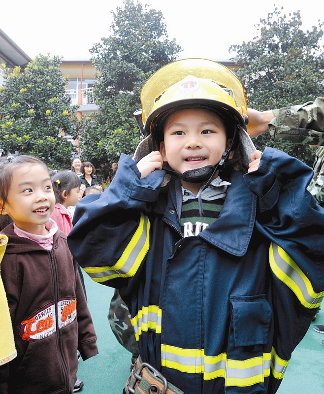 苏州工业园区消防大队到幼儿园开展消防安全教