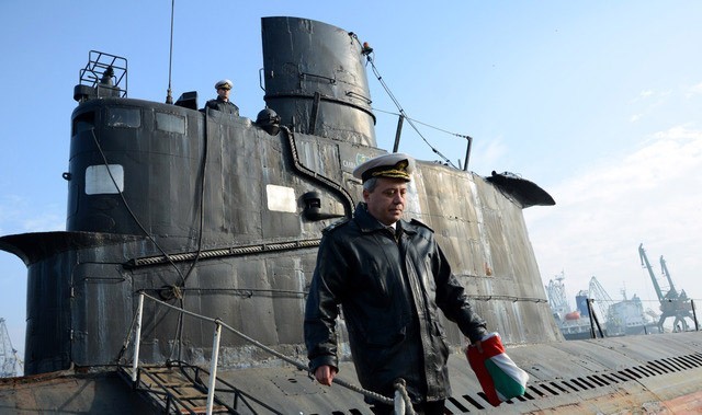 保加利亚海军最后一艘潜艇"光荣"号退役(组图)