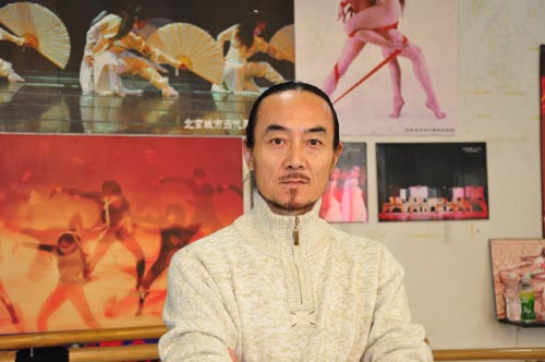 著名当代舞蹈家滕爱民