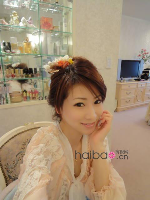 日本43岁“美魔女”水谷雅子美妆私照