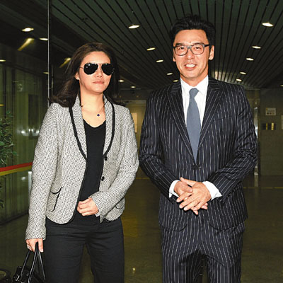 钟镇涛与女友涉袭章小婉案审结 被撤刑事控罪(图)