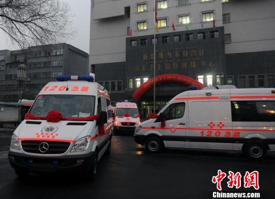 新疆14地州配备高端监护型救护车 用于120急救(图)