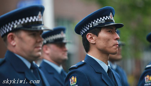 新西兰奥克兰警察阅兵仪式 华裔警察抢眼(组图)