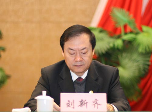 刘新齐被任命为新疆建设兵团司令员 原任