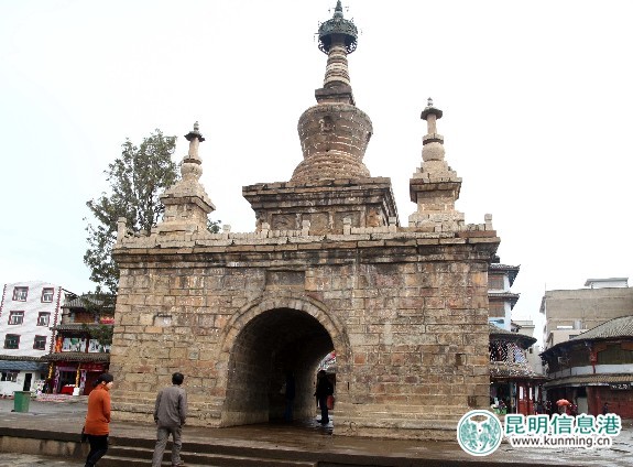 将滇中明珠官渡古镇打造成为昆明文化旅游新地标,是官渡区发展文化