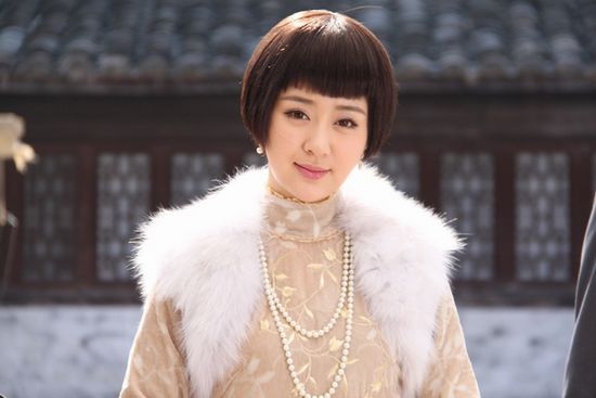 《藏心术》周播告捷 周牧茵本色出演无压力
