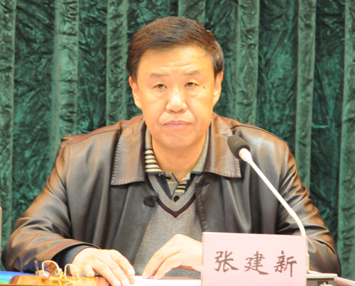 会上,省体育局党组副书记,副局长张建新当选新一届协会主席.