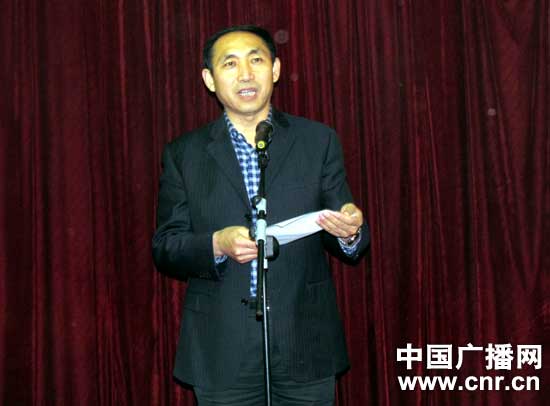 唐县县长杨小宁在欢迎午宴上致辞