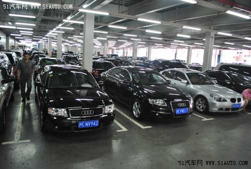 临近年底 上海二手车市场迎来高峰(图)