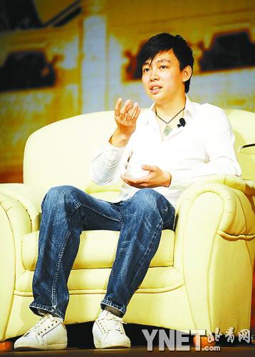 谭正岩出科十年 压力如影随形(图)