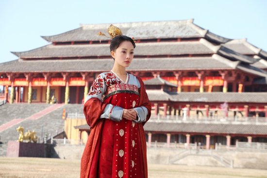 《天下公主》女人被批李小璐变"太平服装"(美人)古装剧一病不起的组图图片