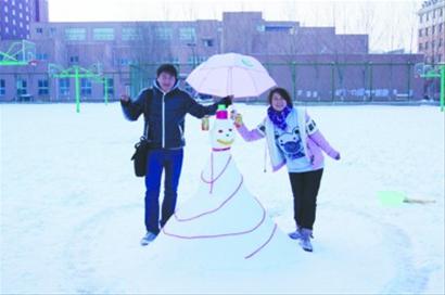 > 正文  2007东北肢体雪人案 448x300 - 21kb - jpeg
