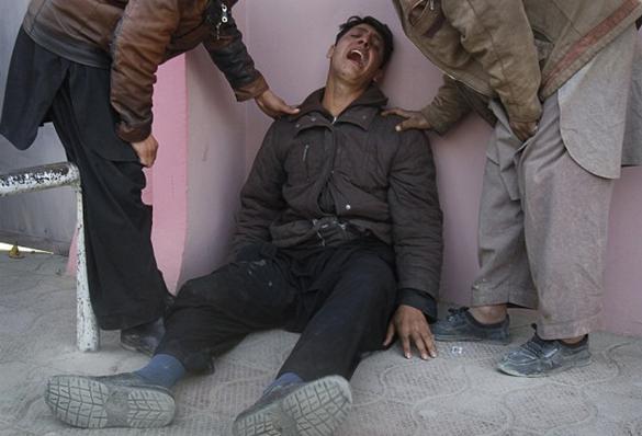 阿富汗什叶派圣地遭遇自杀式炸弹袭击 造成59