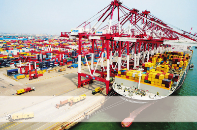 首份对外贸易白皮书发布 中国成为第二大经济体