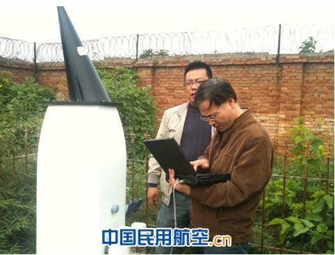西安咸阳机场气象自动观测设备换季维护工作侧