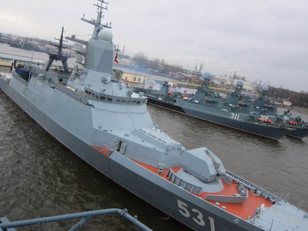 走进俄军最新型20380灵敏号隐身护卫舰(组图)