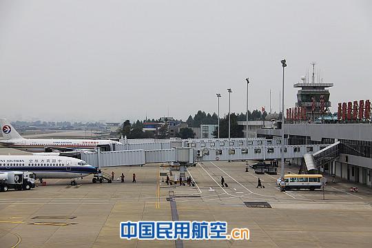 潮汕机场通航 汕头机场结束38年民航运输业务
