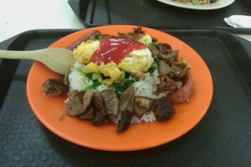 全世界各大学校食堂饭菜大比拼（组图）