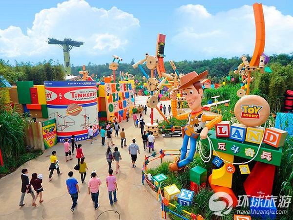 探秘玩具的世界香港迪士尼乐园的玩具总动员