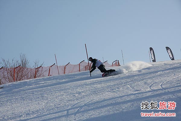 滑雪功能内衣_滑雪图片卡通(3)