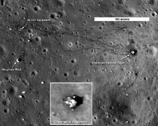 美国宇航局月球轨道勘测器能够清晰地拍摄到月球的表面特征