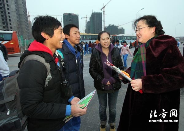 继续对玉树第三民族中学进行帮扶