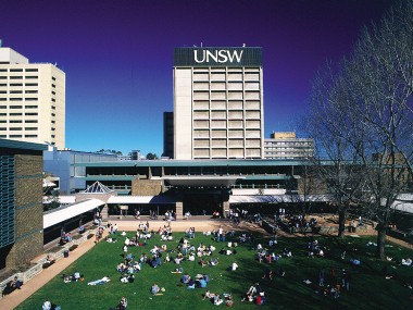 揭秘:2012年澳洲最热门最受欢迎的大学及专业