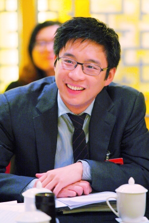 香港委员,霍英东集团副总裁霍启山建议打造一小时生活圈