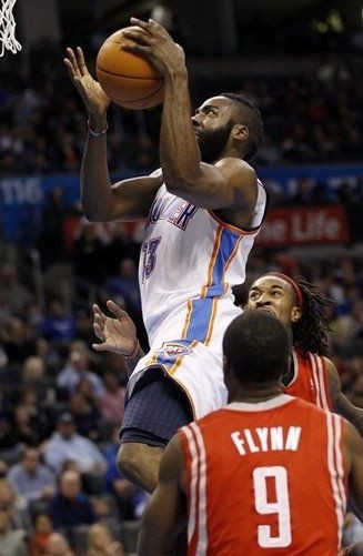 图文[nba]火箭负雷霆 哈登上篮