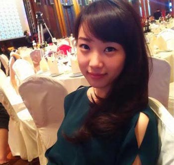 [联系100351508]网络中的美丽面孔 度娘易娘玩pk