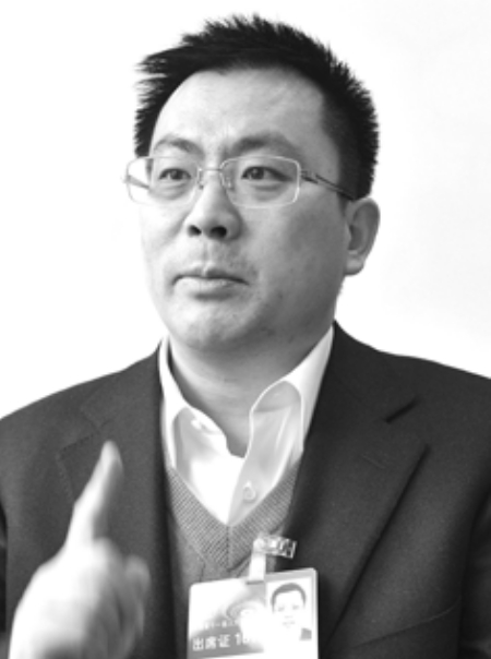 访省十一届人大代表,商水县委书记刘政
