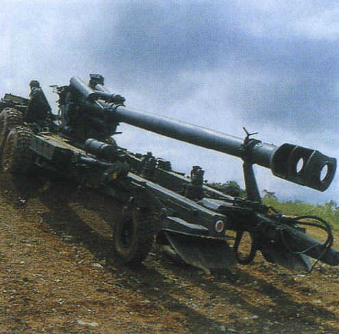 榴弹炮:fh88式155mm榴弹炮(图)