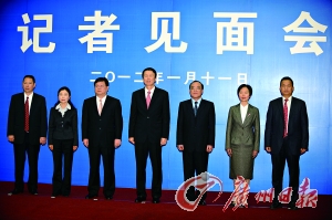 许国副市长,刘悦伦市长,李子甫常务副市长,麦洁华副市长,宋德平副市长