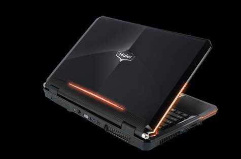 2012年1月,一款外观顶级酷炫,配置超级强悍的游戏笔记本电脑亮相