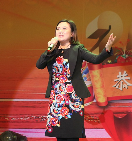 袁慧琴表演京剧《红灯记》《四郎探母》选段