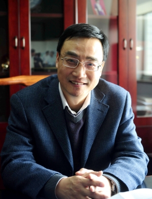 范 天 恩 慰问 扬州 军 分区 行军 拉练 官兵 范 天 恩 ...