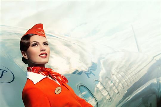 俄罗斯国际航空2012空姐日历《天上的恋人》