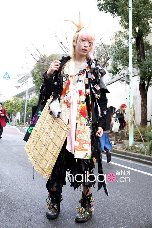 日本街拍之原宿潮人时尚行 (harajuku fashion walk) 阵仗强大趣味多!