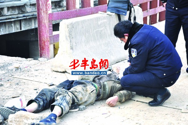 青岛莲花山路发现一无名男尸 身体无明显外伤(图)