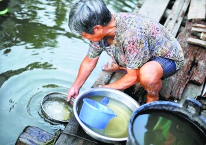 cbd中的水上人家(组图)