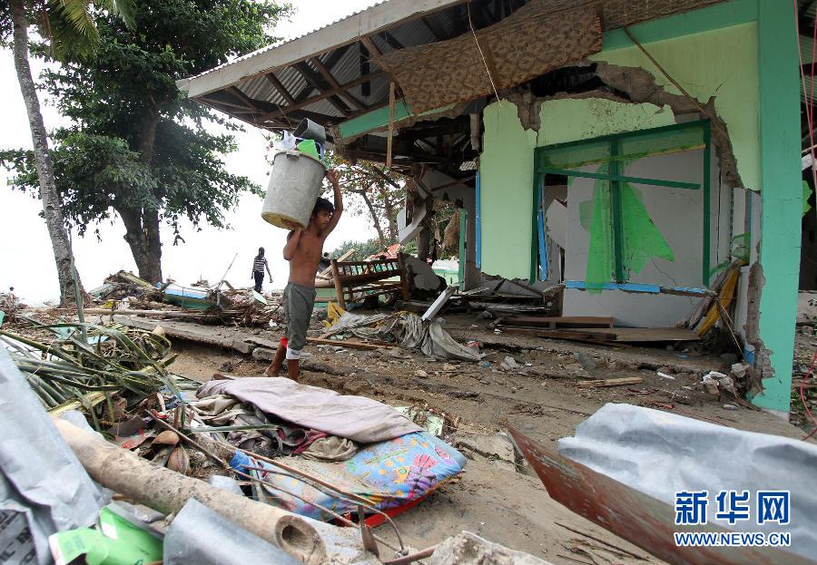 菲律宾地震已导致52人死亡(组图)