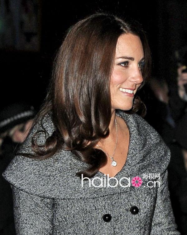 凯特·米德尔顿(Kate Middleton)灰色大衣演绎