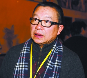 中国美协副主席,四川美院院长罗中立