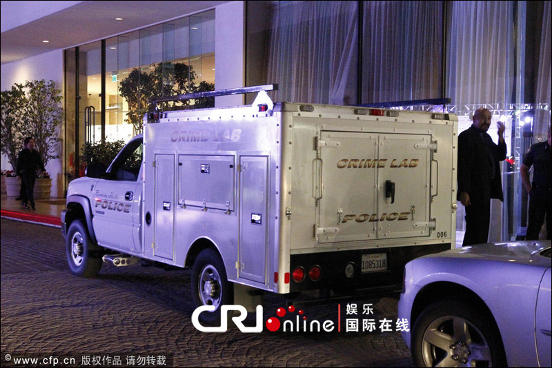 高清:惠特尼?休斯顿死于希尔顿酒店 罪证化验科调查